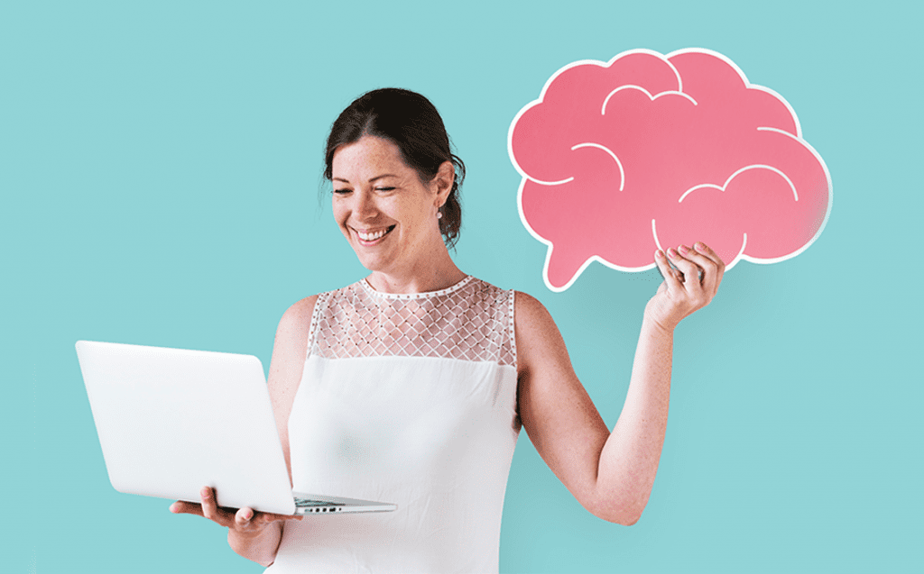 Os Gatilhos Mentais são estímulos capazes de despertar emoções positivas ou negativas em quem os recebe, sendo muito utilizados no Marketing como estratégia para influenciar pessoas.
